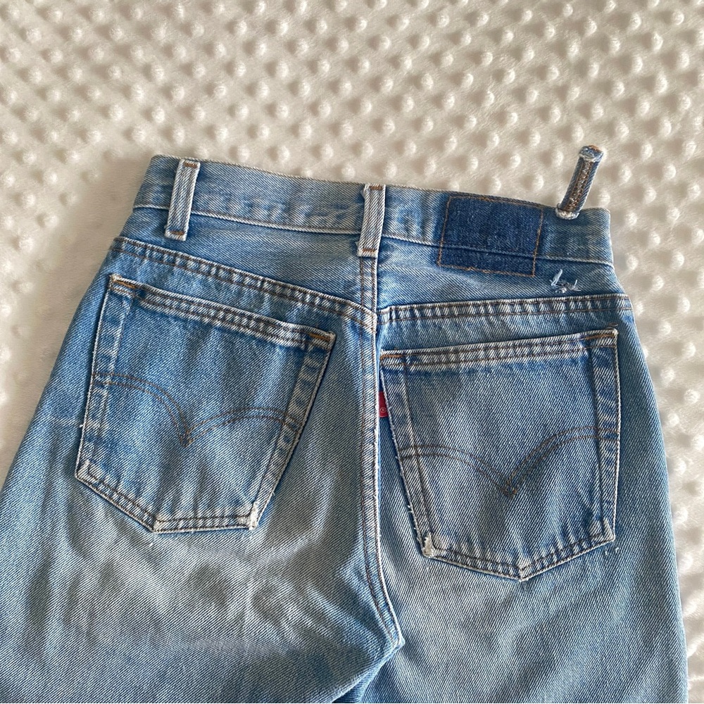 High Rise 501 Vintage Levi Jeans